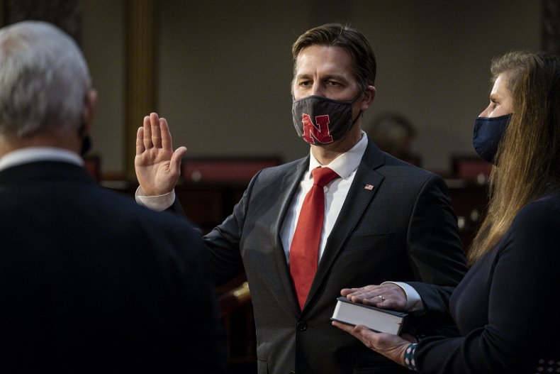 Ben Sasse sworn in by Mike Pence