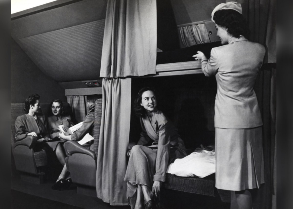 1950s: Airlines phase out sleeper service