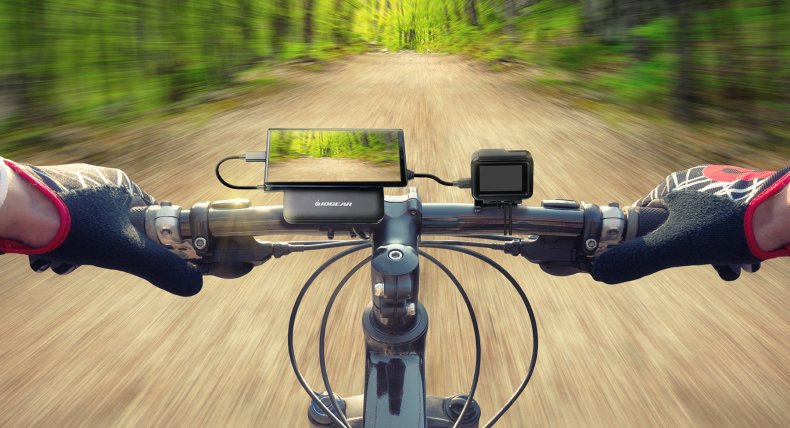 CES 2021 IOGear Upstream Mobile Stream