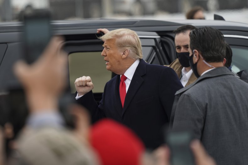 trump greets supporters in texas
