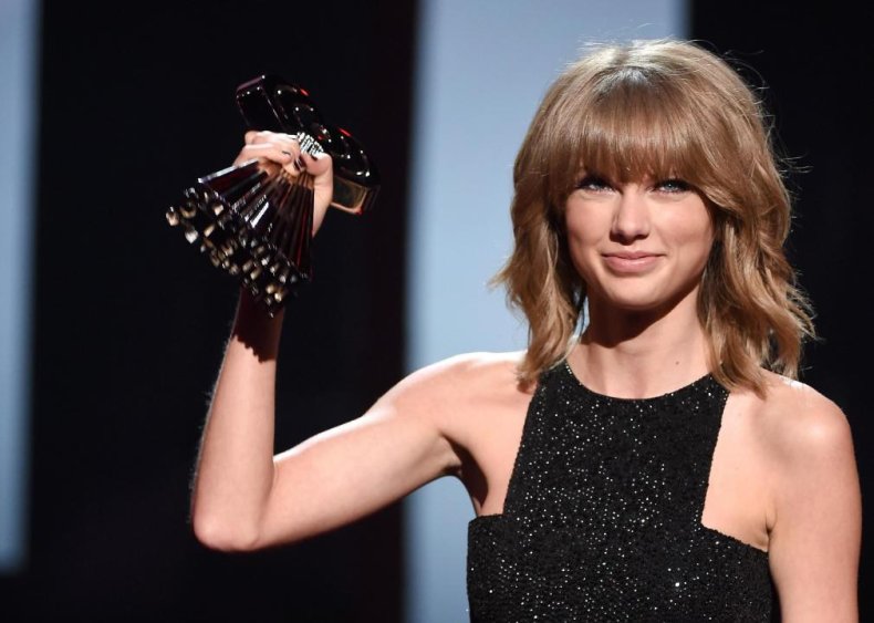 'Blank Space' by Taylor Swift