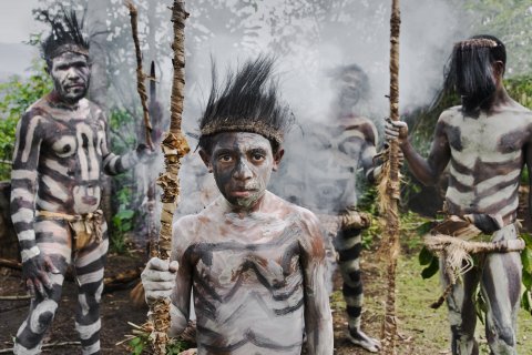 CUL_Map_Steve McCurry_PAPUA_NEW_GUINEA