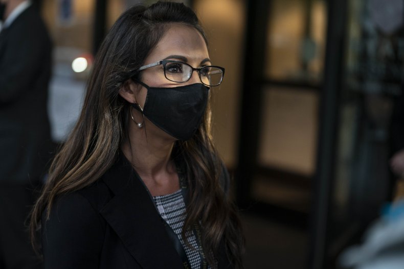 Lauren Boebert wearing mask on Capitol Hill