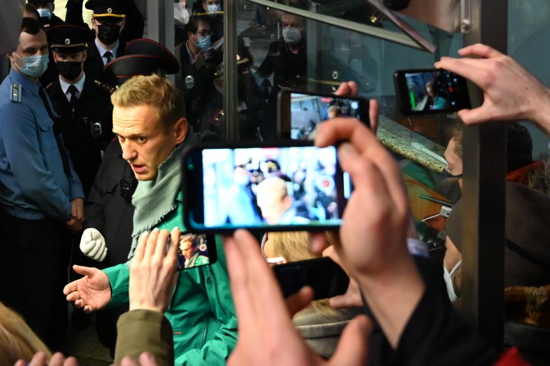 Alexei Navalny is detained on Russia return