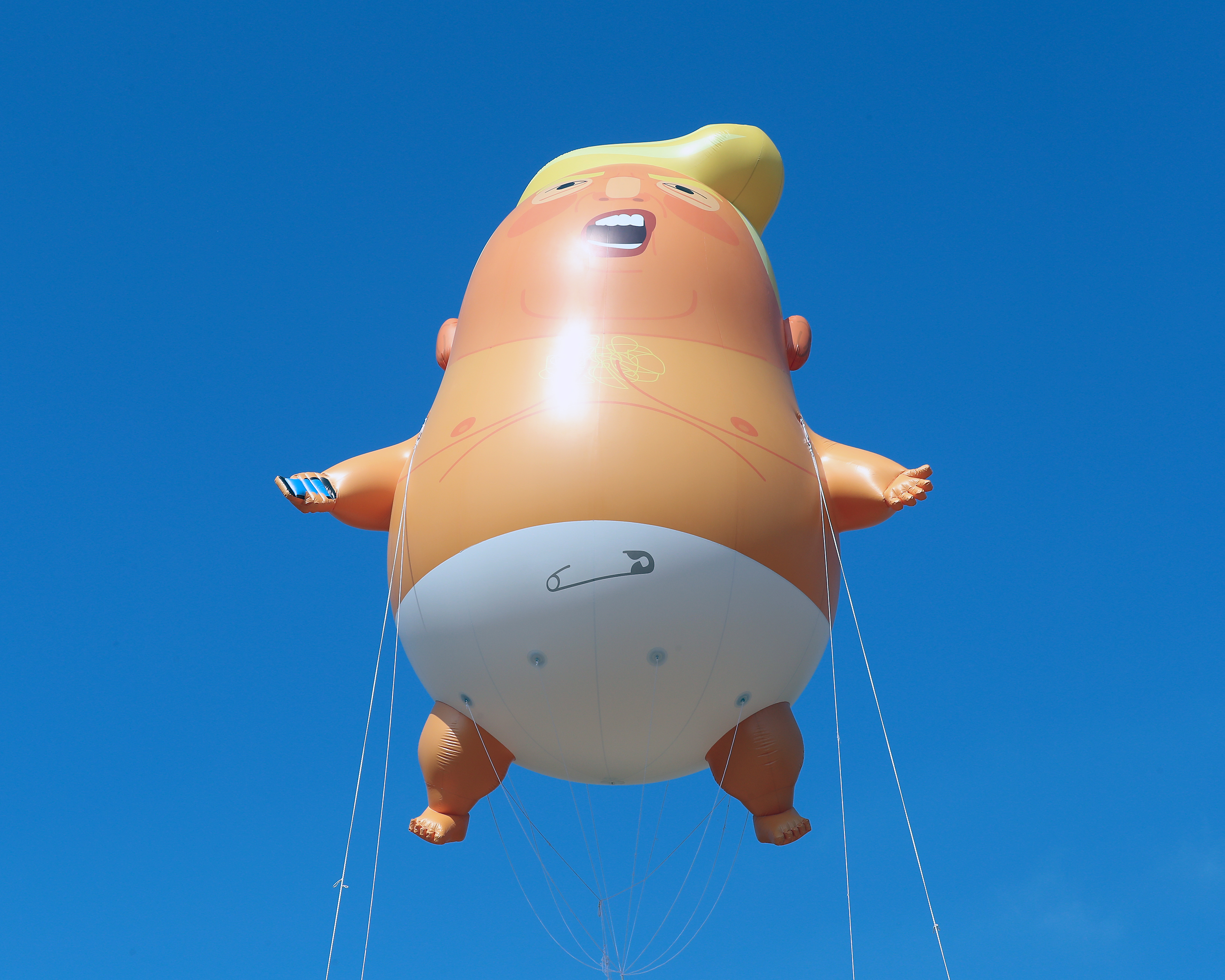 trump orange baby blimp