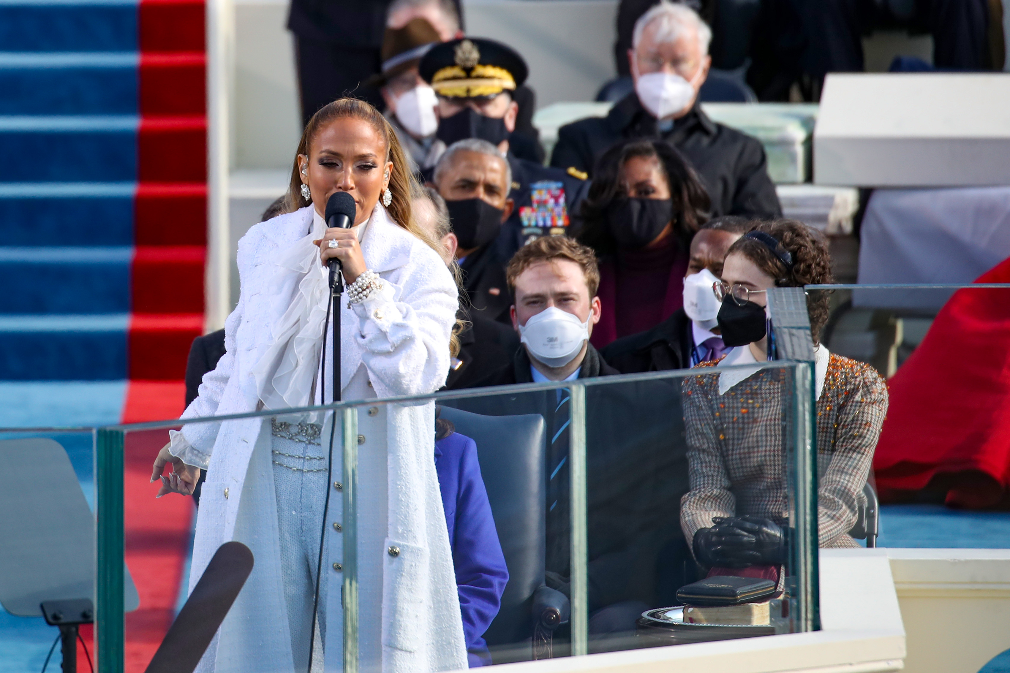 Inauguration Day Isn T The First Time Jennifer Lopez Used Let S Get Loud To Get Political