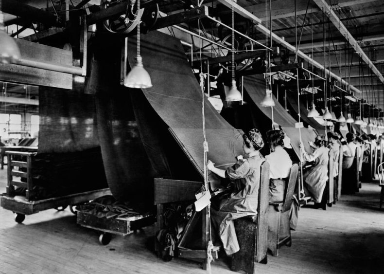 #30. Woolen and worsted mill operatives