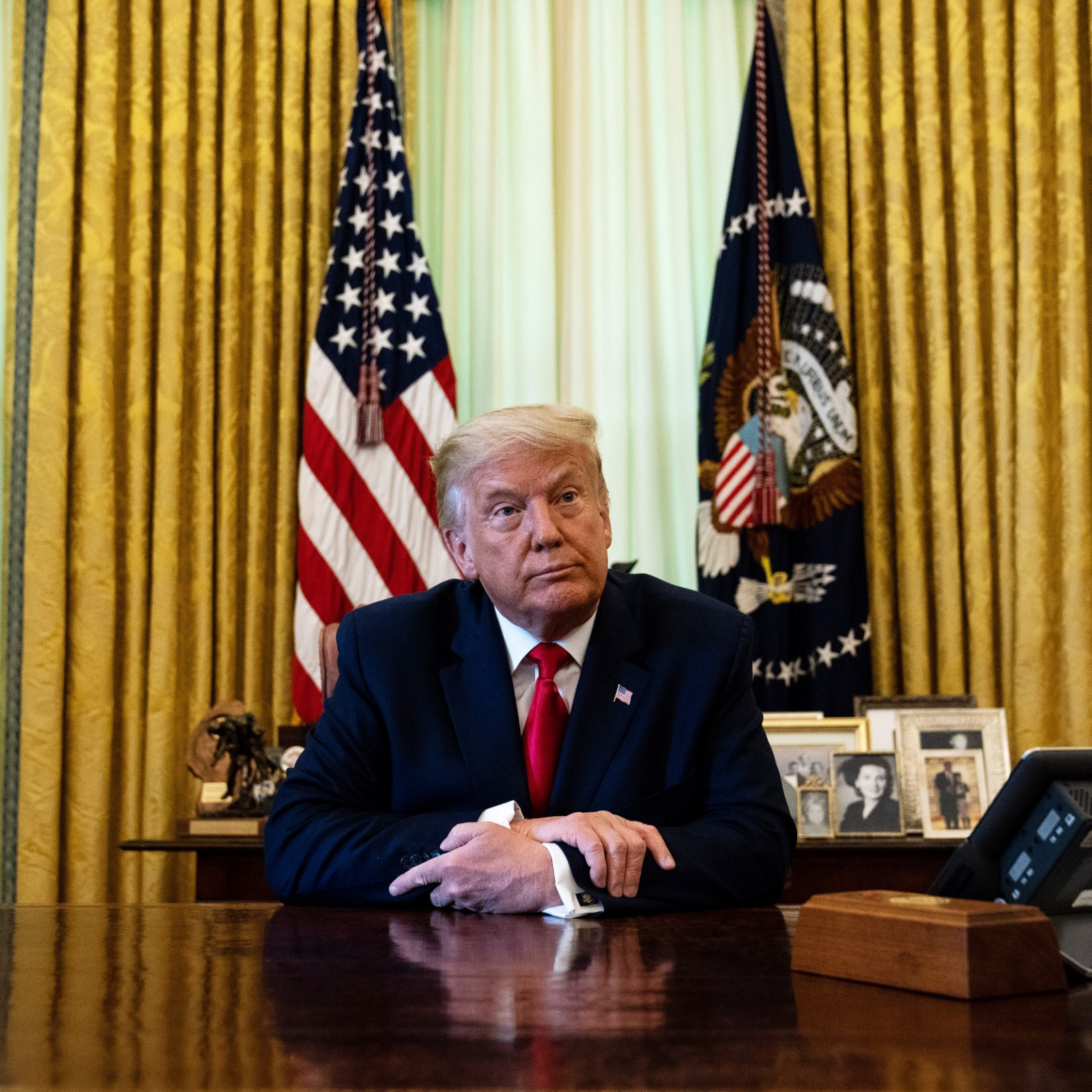 Joe Biden Removing Trump S Diet Coke Button From The Oval Office Prompts Wave Of Jokes