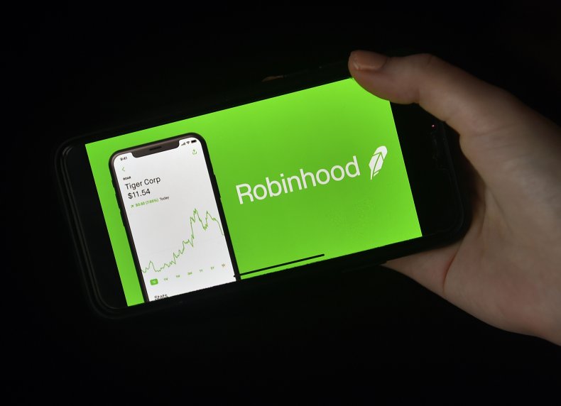 Who is Behind Class-Action Suit Against Robinhood