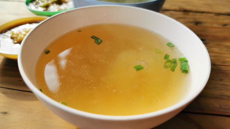 Collagen-Boosting Diet Broth