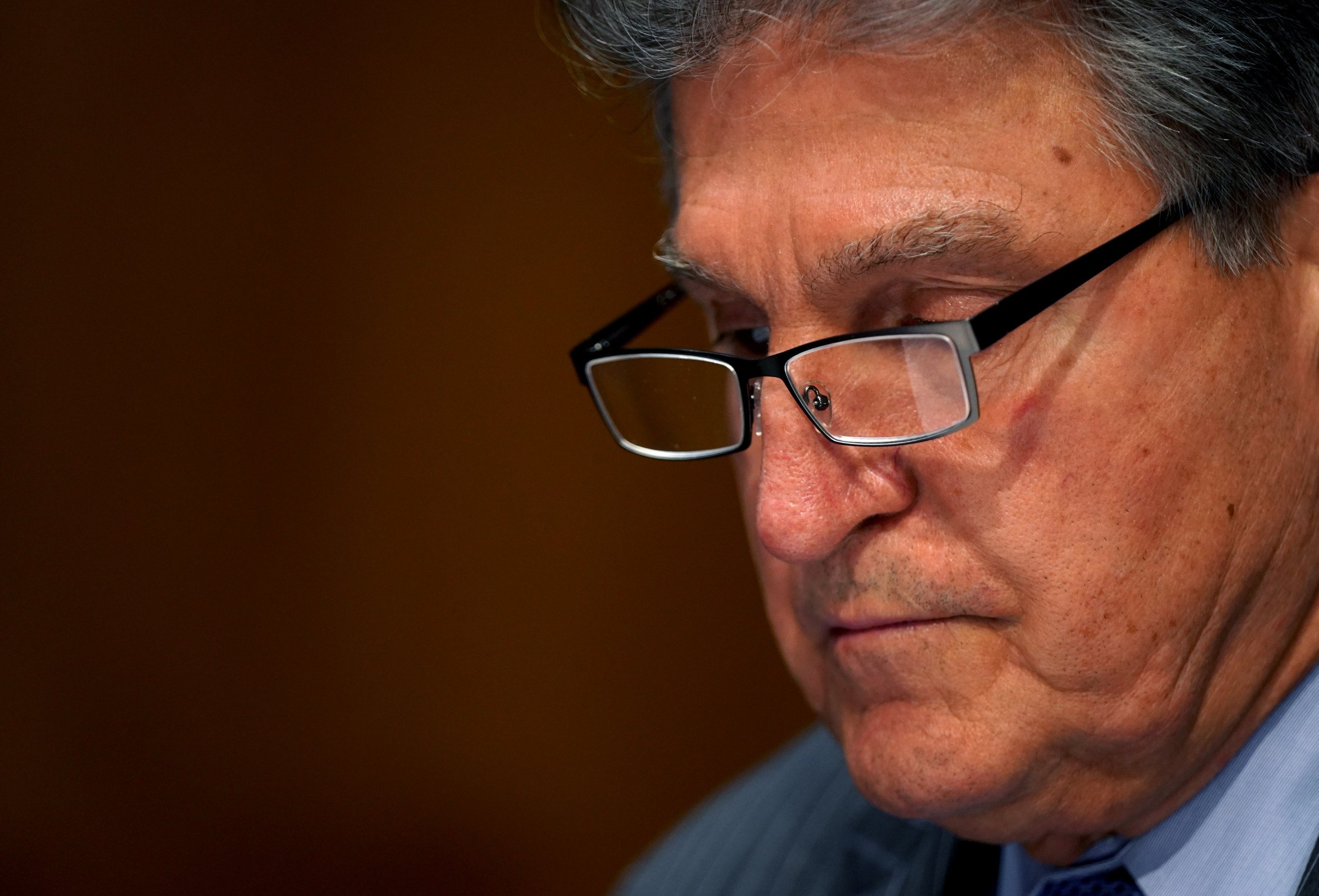 Progressive Group That Helped Elect AOC Targets Joe Manchin, Kyrsten Sinema for Replacement