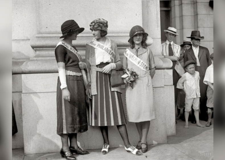 1921: Miss America