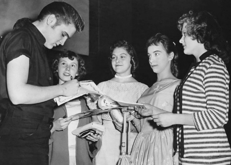 1956: Elvis