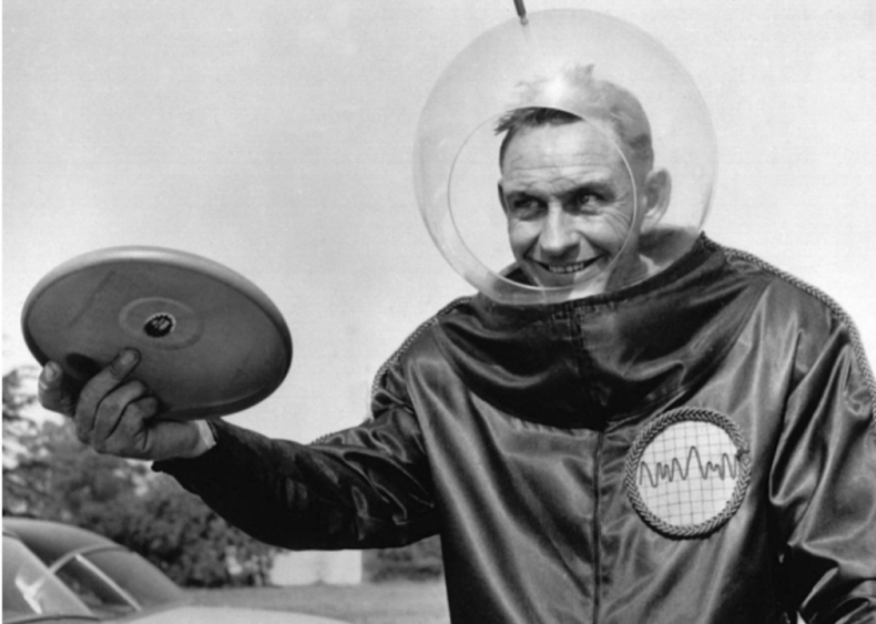 1957: Frisbee