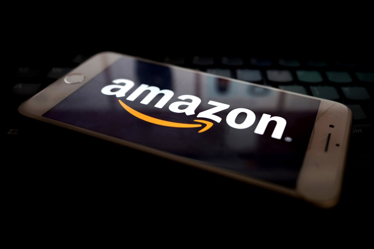 Who Is Andy Jassy? Amazon Web Services CEO to Replace Jeff Bezos - Newsweek