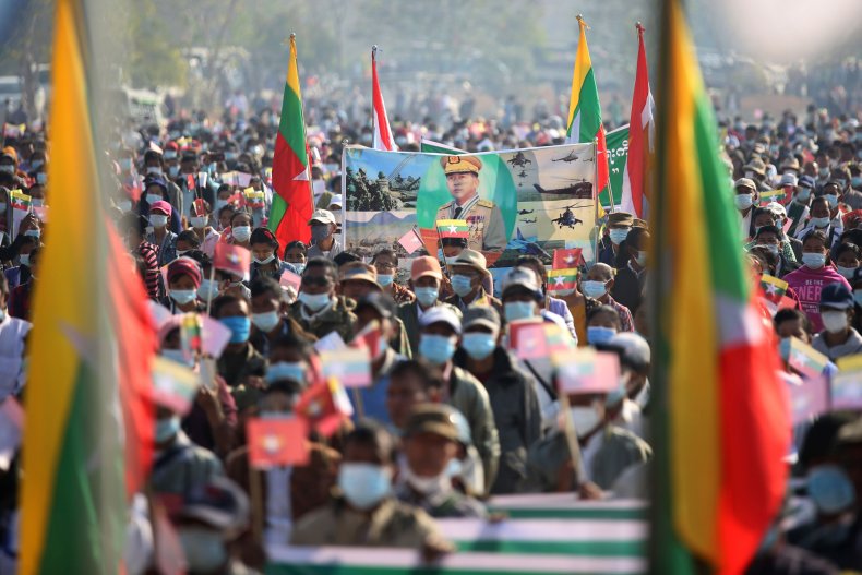myanmar, tatmadaw, army, supporters, rally