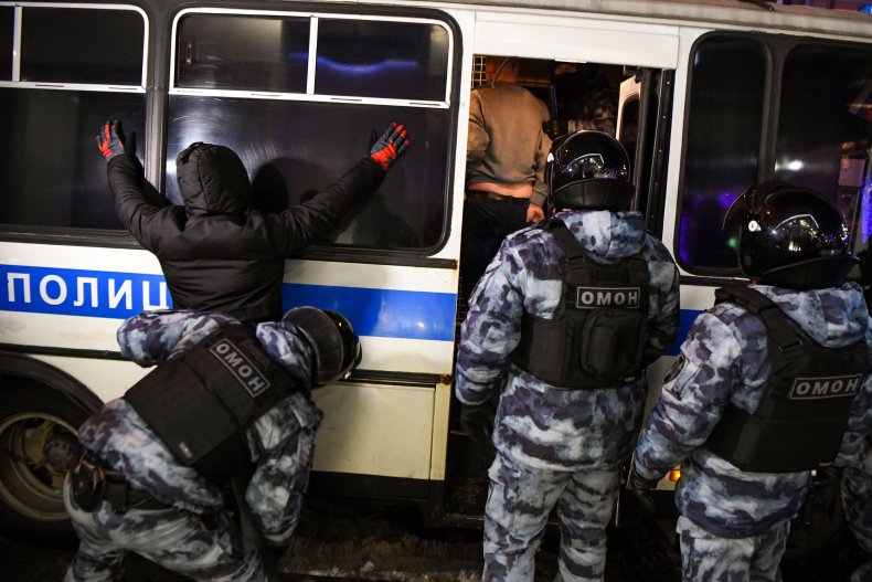 Navalny protester arrested in Moscow