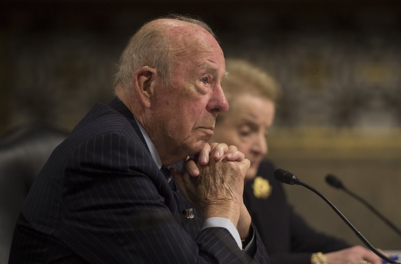 US-POLITICS-MIDEAST-KISSINGER Former Secretaryof State George Shultz testifies