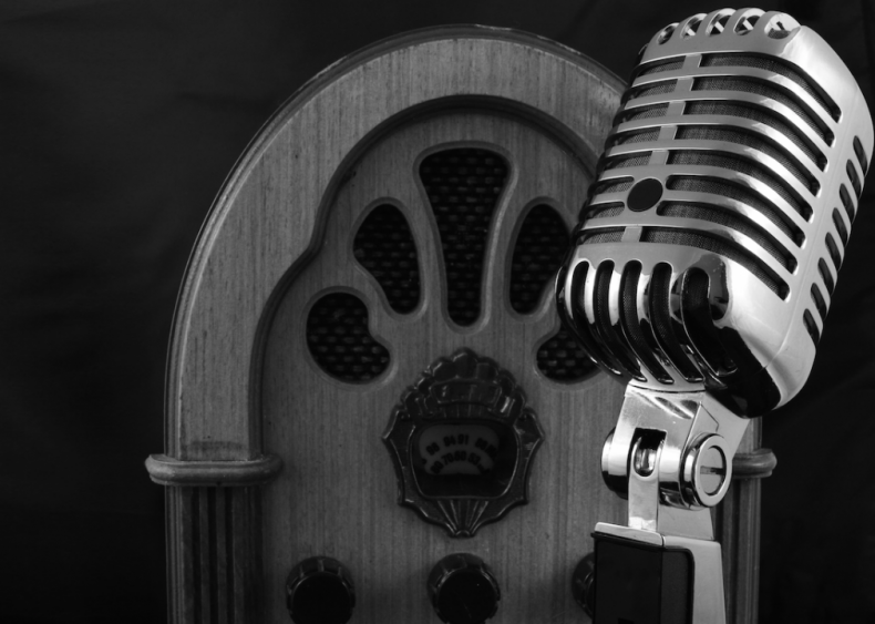 1927: Floyd Joseph Calvin hosts the first Black radio show
