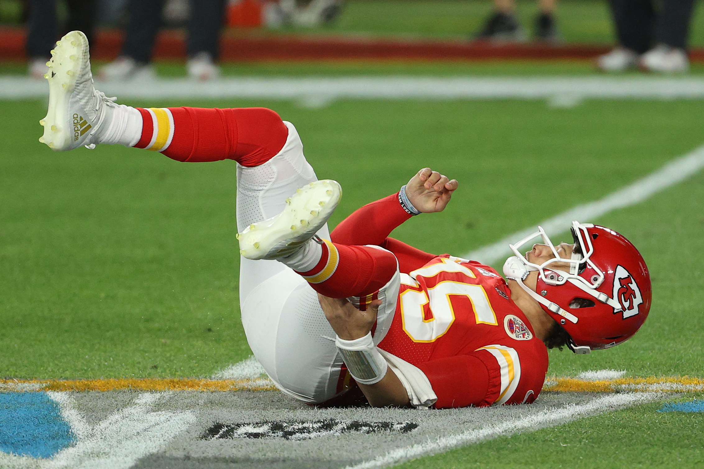 patrick mahomes toe injury