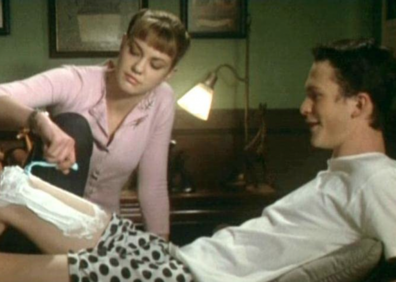 #39. 100 Girls (2000)