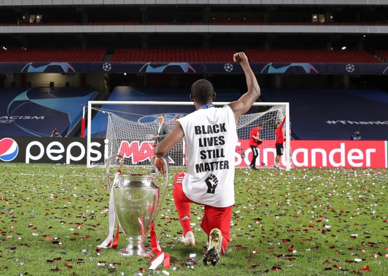 Austrian soccer shows support