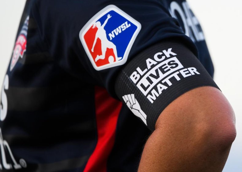 Women’s soccer wears Black Lives Matter gear
