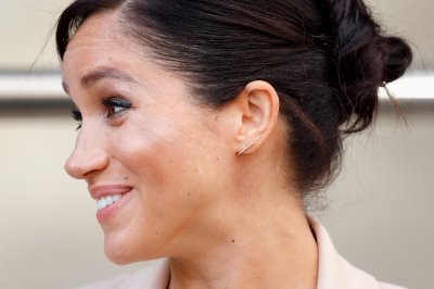Meghan Markle Visits National Theatre While Pregnant