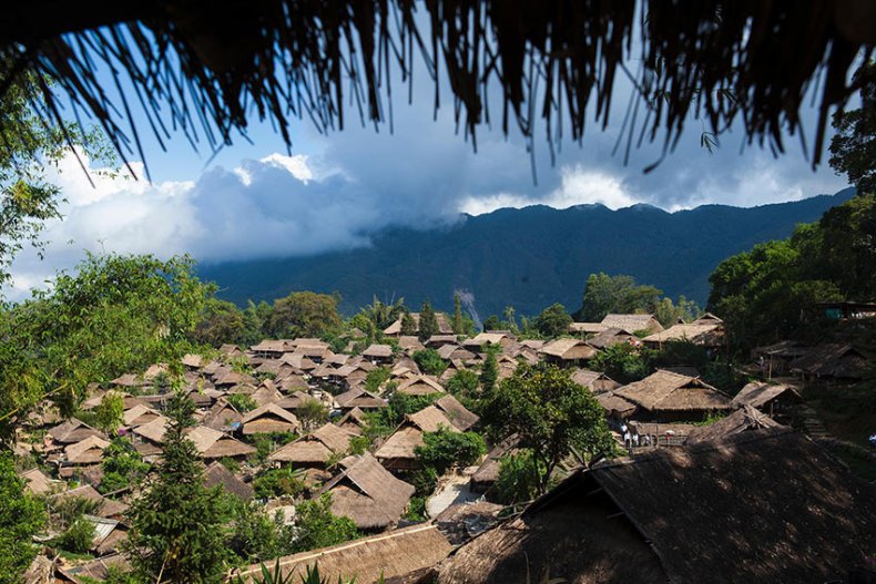 Chinese Village Razed to Ground in Fire
