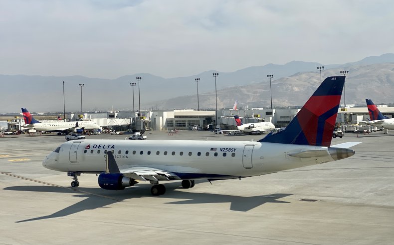 Delta Air Lines plane in Utah airport