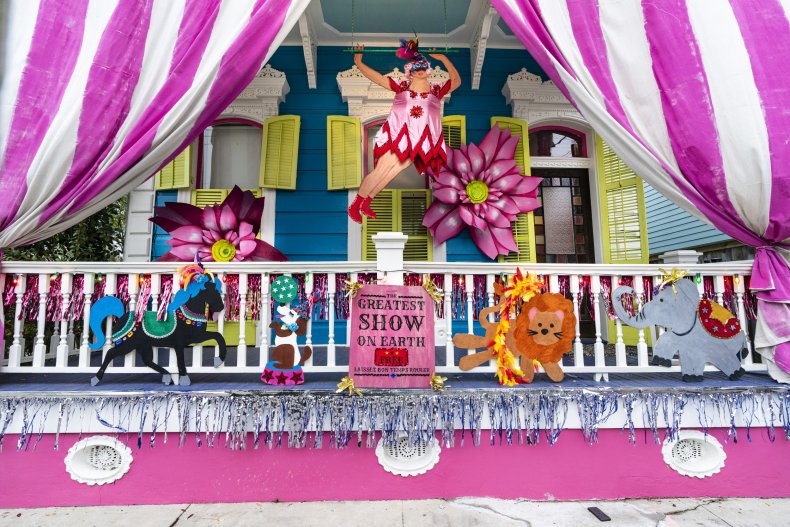 Mardi Gras House Float