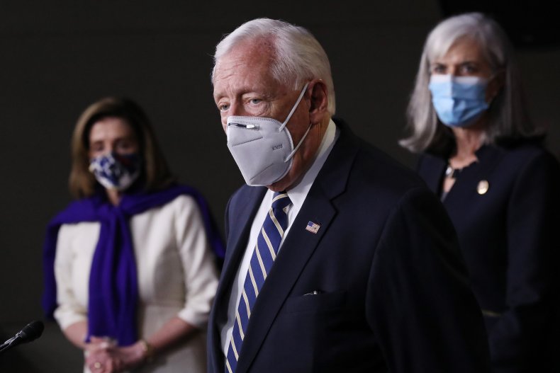 steny hoyer $1400 checks house