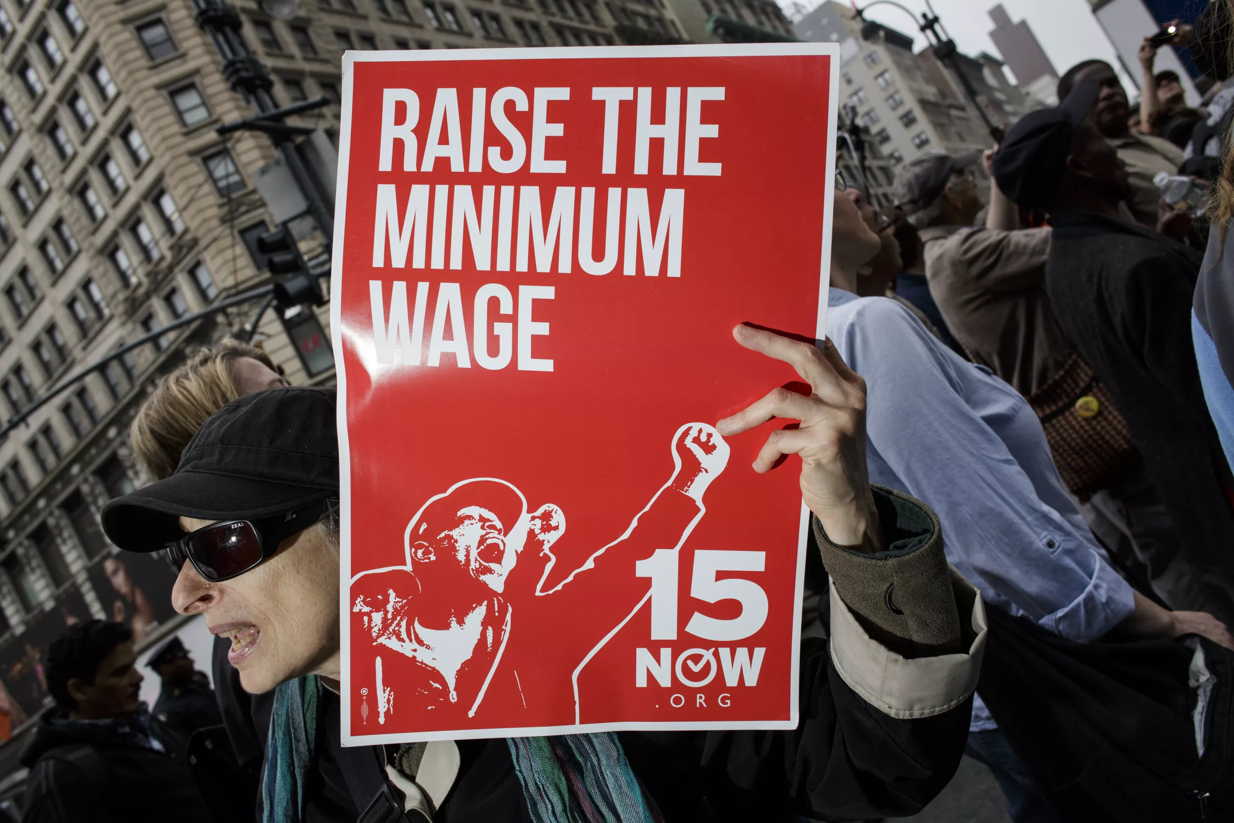 $15 Minimum Wage Won't Be a Reality for Most Americans Until 2025, Even if  It Passes