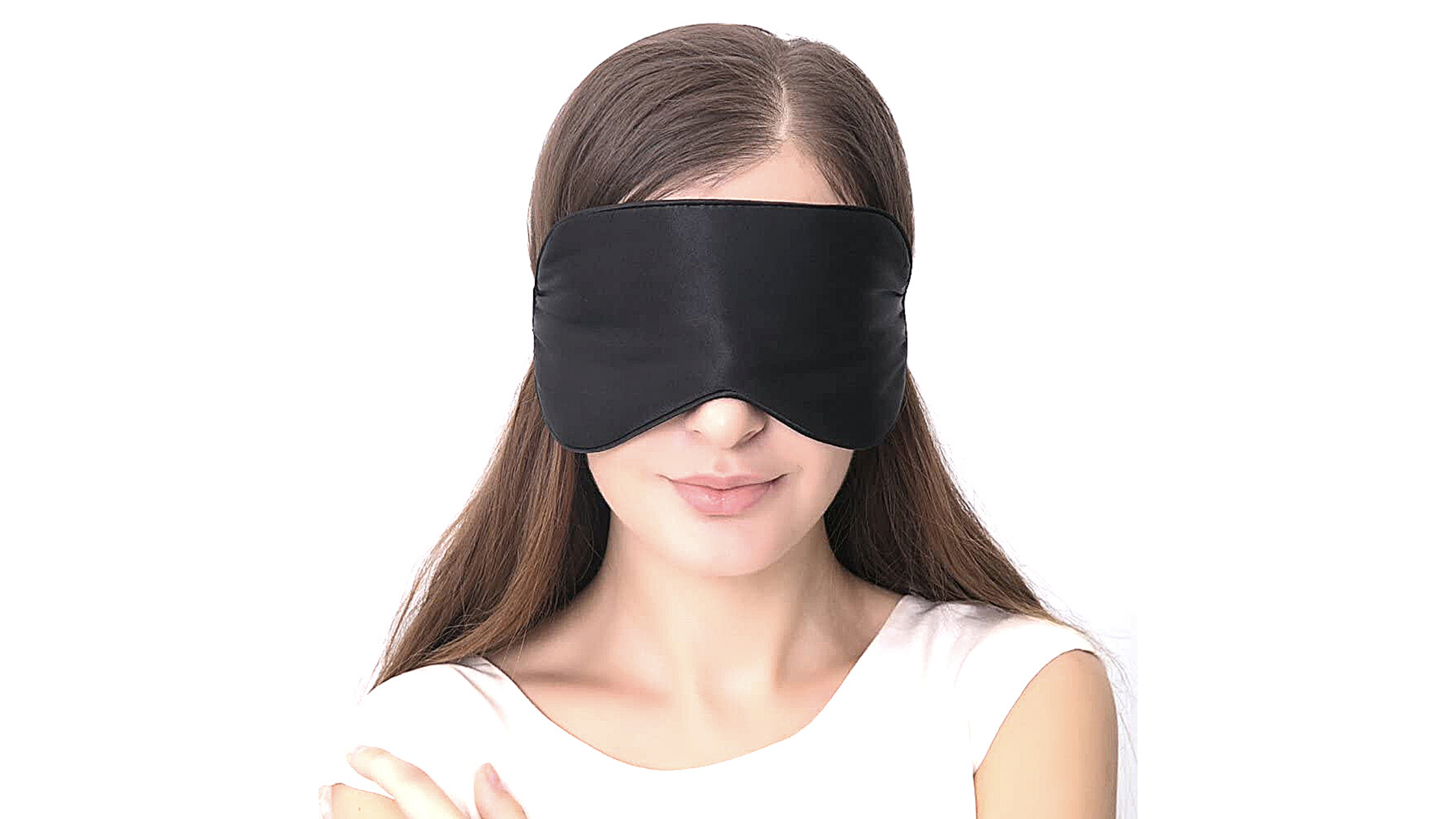 This $9.99 Silk Eye Mask Has Over 10K 5-Star Reviews and Promises a Good Night's Sleep