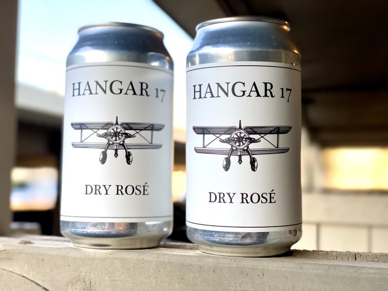 Canned Wine Hangar 17