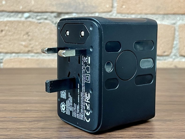 Charwego 45W Travel Adapter