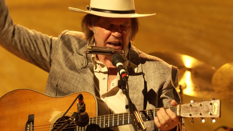 neil young heart of gold hulu