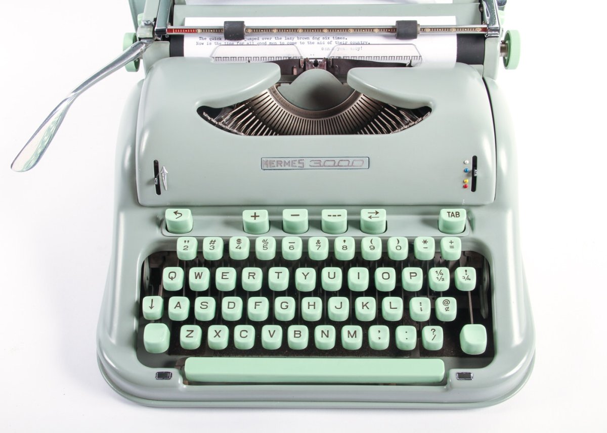 Hermes typewriter ebth