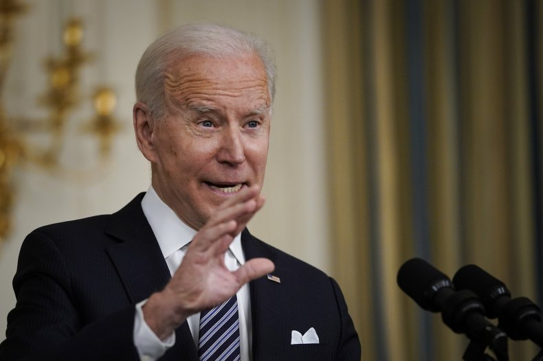 joe biden in state dining room