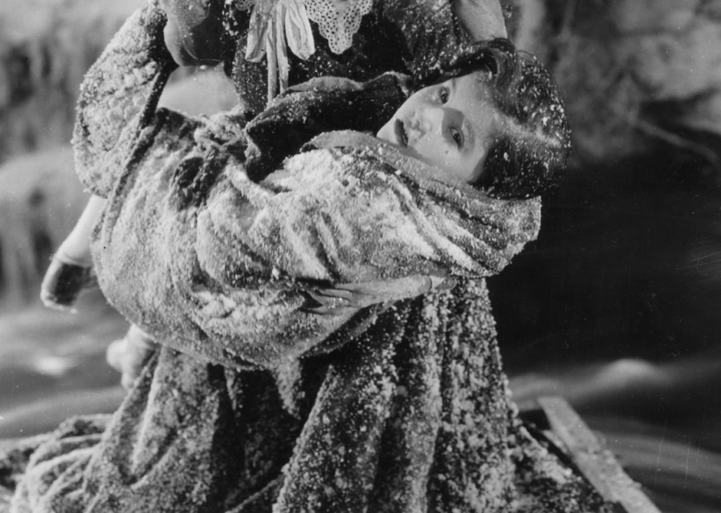 1927: Lassie Lou Ahern
