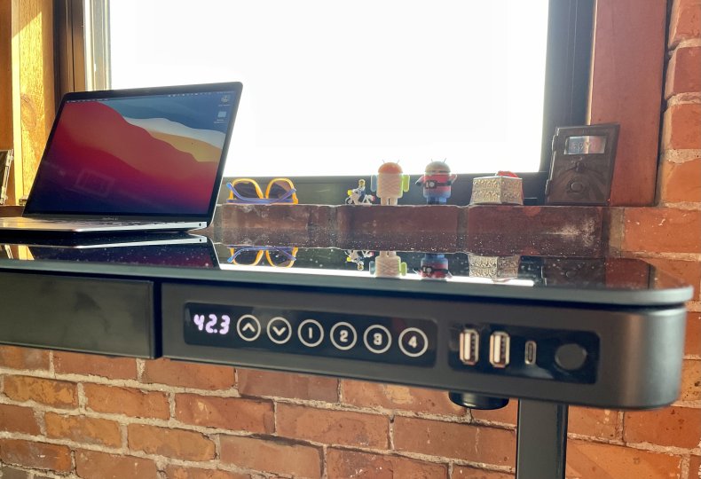Flexispot Comhar EG8 Standing Desk