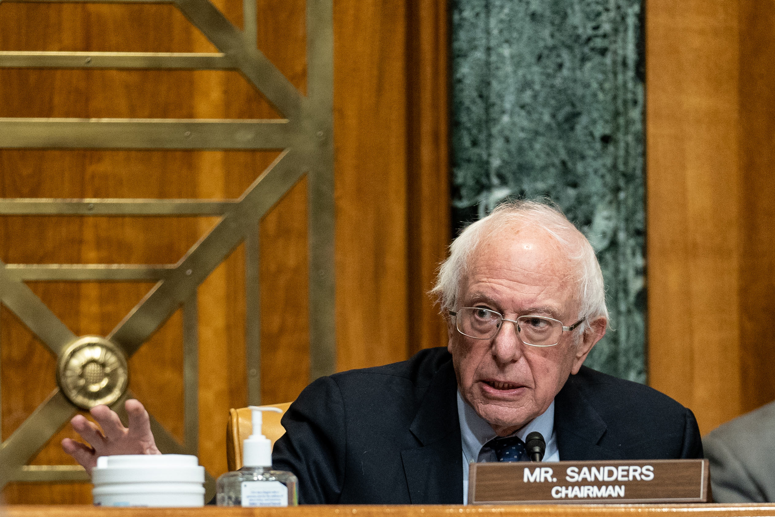 Bernie Sanders Thinks Donald Trump s Removal From Twitter Was a