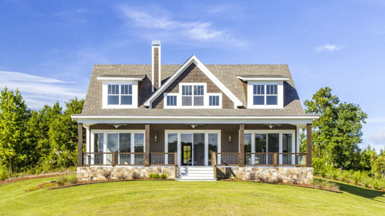 beach and waterfront home designs
