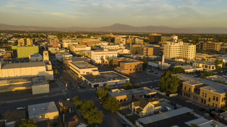 LA Bakersfield California
