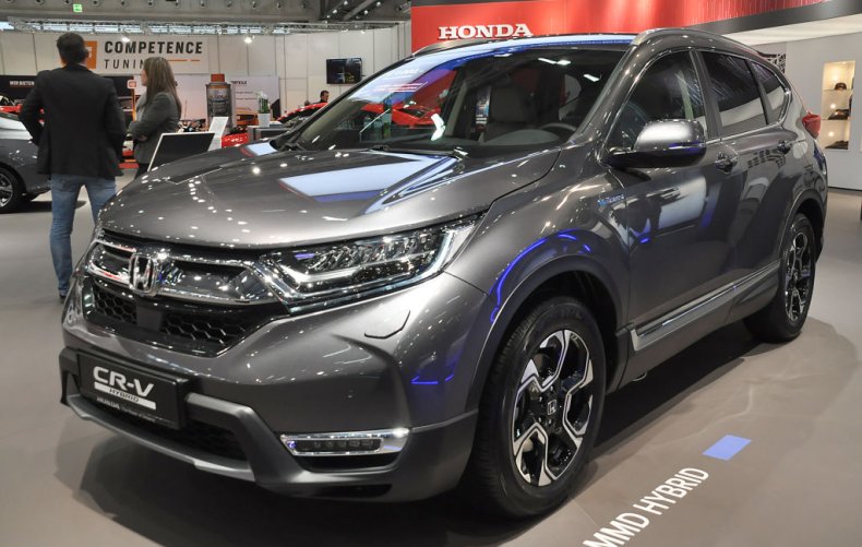 A Honda CR-V 
