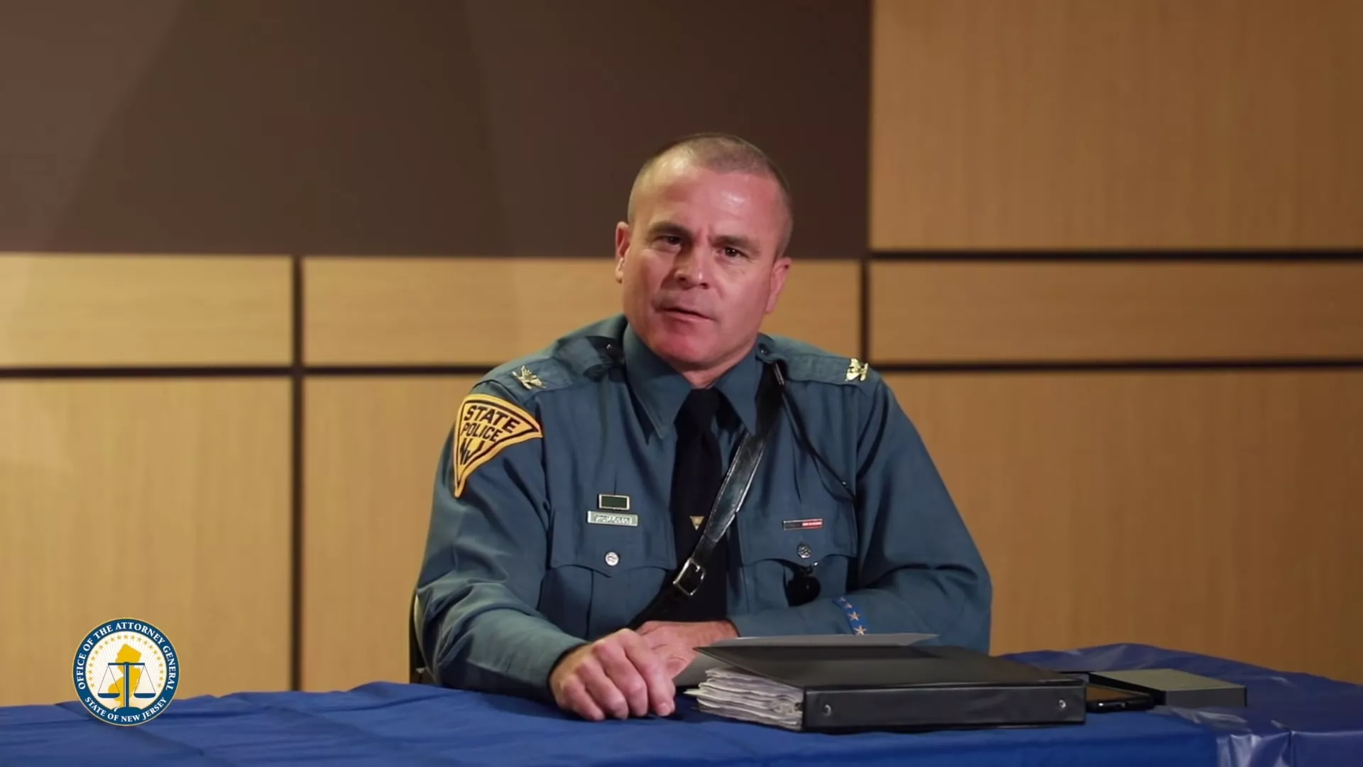 Top New Jersey State Cop Faces New Criticism Over Report on Diner Meeting - Vimarsana News