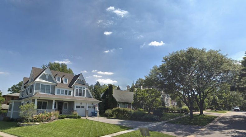 Clarendon Hills, Illinois