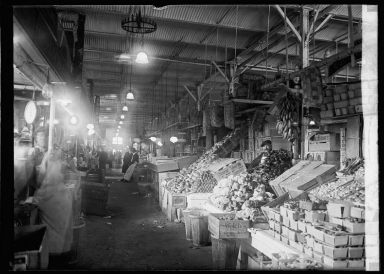 Center Market moment