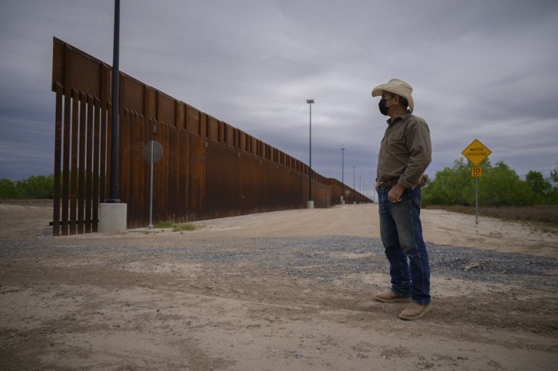 Border wall