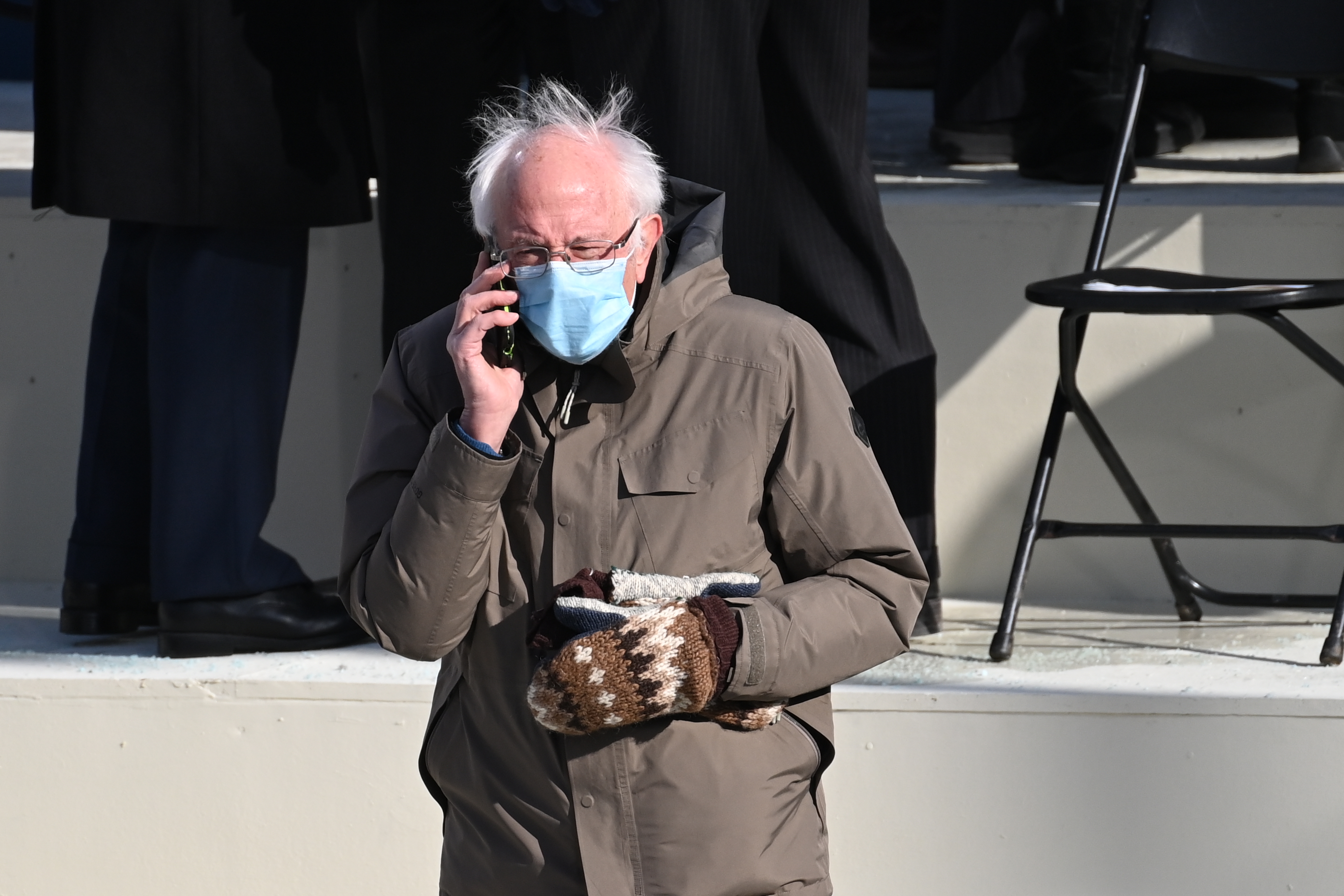 Bernie Sanders' Inauguration Mittens Are Sending Personalized Messages on Cameo